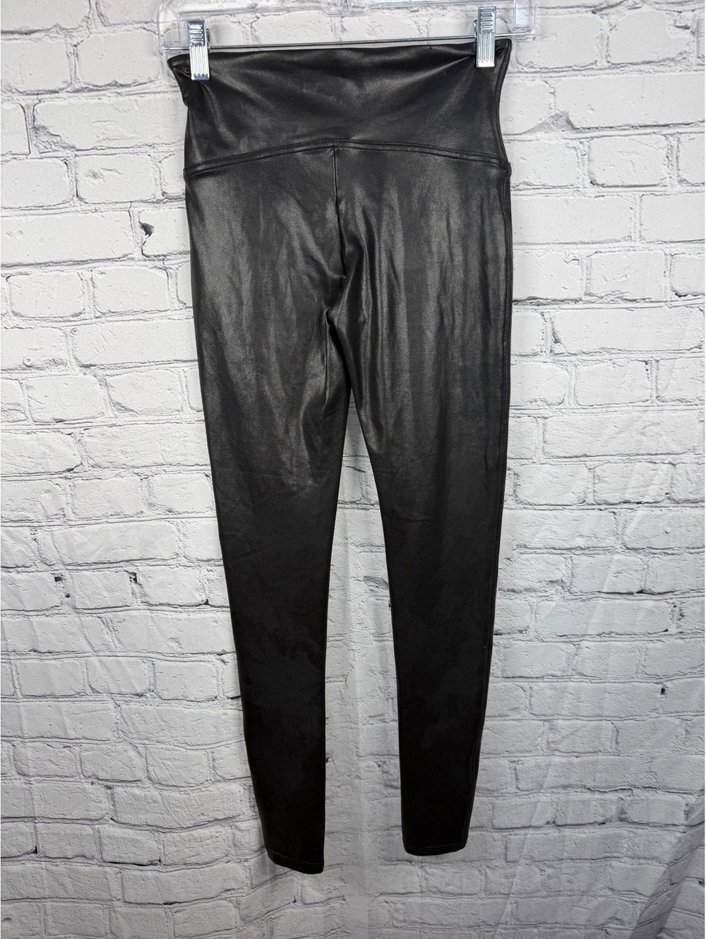 SPANXshape Faux Leather Leggings - Picture 3 of 5